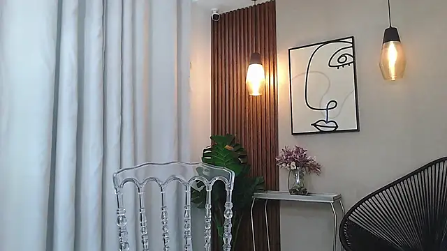 Snapshot of Lia_Mar_ chatting on December 22, 6:19 pm Lia Mar online show from December 22, 6:19 pm