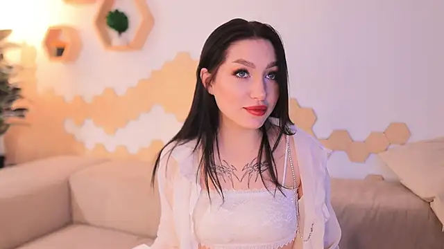  MayaMoon  online show from September 24, 5:14 am