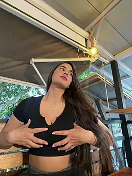 BellaLeclair online show from March 30, 10:44 pm