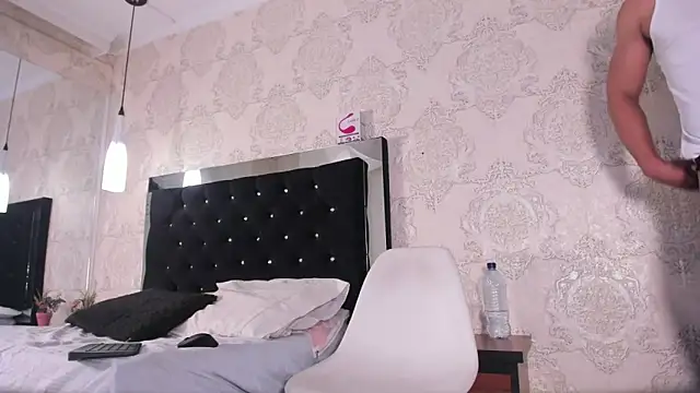 ThiagoBlaze online show from September 18, 3:09 am