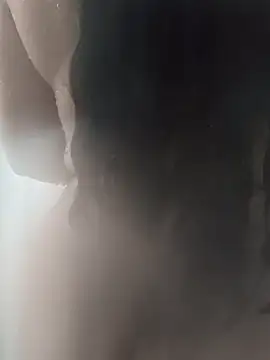 meli  brown online show from November 13, 4:05 am