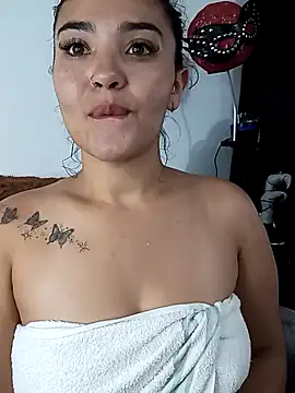 meli  brown online show from November 3, 2:39 am