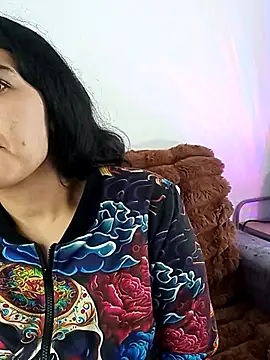 meli  brown online show from November 9, 3:43 am