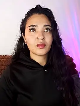 meli  brown online show from November 7, 7:02 am