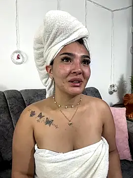 meli  brown online show from December 14, 10:26 pm