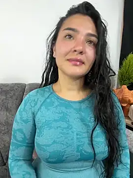 meli  brown online show from December 5, 4:22 am