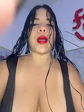 Yemaly Lee online show from April 6, 3:13 am