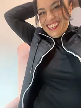 karolNails online show from February 24, 7:48 pm