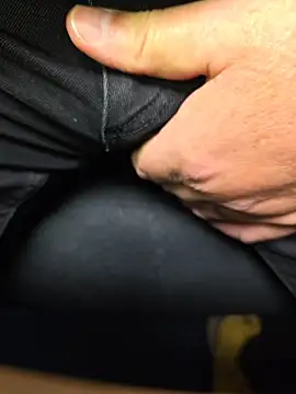 Oorse1966 online show from December 2, 12:18 pm