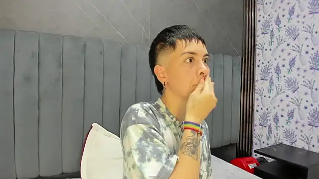  Hannah Hot online show from January 8, 2:17 am