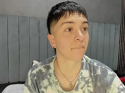  Hannah Hot online show from January 13, 4:05 am