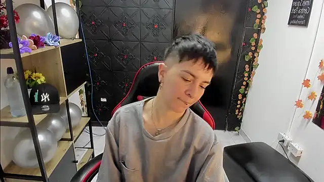  Hannah Hot online show from March 8, 2:37 am