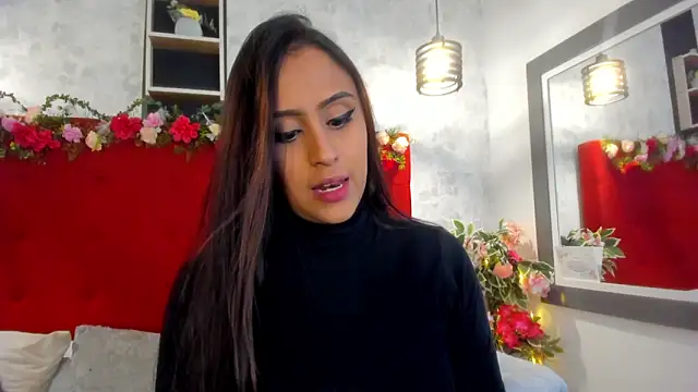 SarahEscobarr online show from November 6, 5:11 am