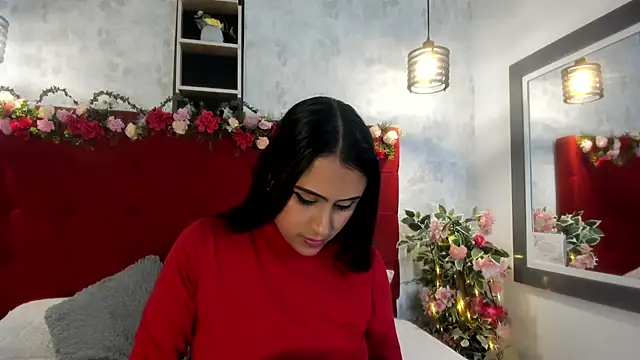 SarahEscobarr online show from November 26, 4:12 am