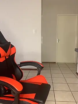 Snapshot of jayjayja19 chatting on November 14, 3:37 pm jayjayja19 online show from November 14, 3:37 pm