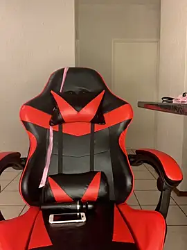 Snapshot of jayjayja19 chatting on November 24, 5:46 pm jayjayja19 online show from November 24, 5:46 pm