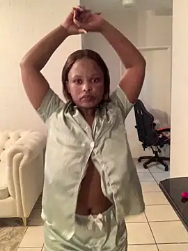 Snapshot of jayjayja19 chatting on February 23, 4:14 am jayjayja19 online show from February 23, 4:14 am