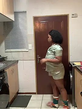jayjayja19 online show from May 28, 3:51 pm