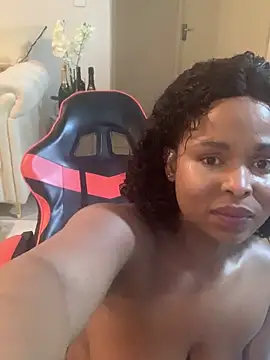 jayjayja19 online show from May 19, 1:56 am