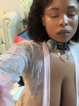 jayjayja19 online show from May 7, 3:59 pm