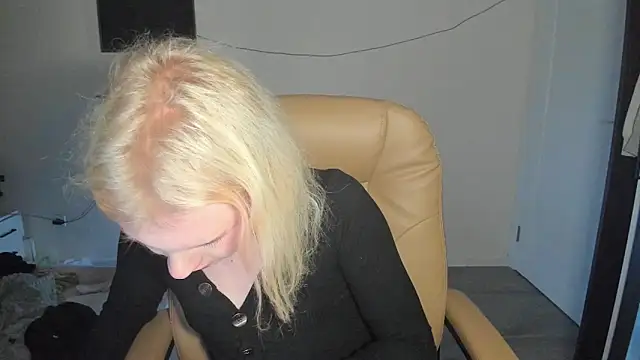 Sasyhk0 online show from December 20, 9:06 pm