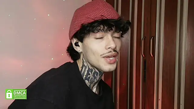 Mihail leroy online show from February 10, 11:26 pm