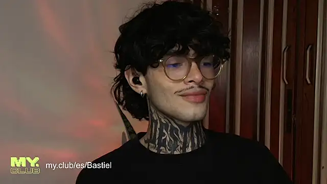 Mihail leroy online show from March 20, 2:45 am