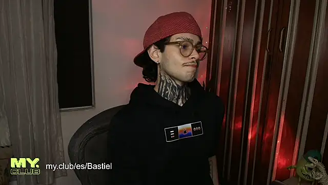 Mihail leroy online show from April 14, 1:43 am