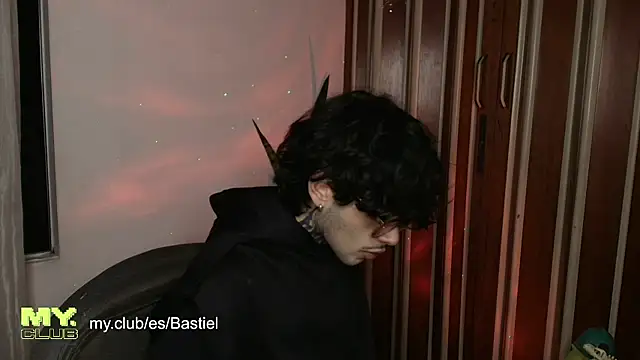 Mihail leroy online show from April 5, 2:07 am