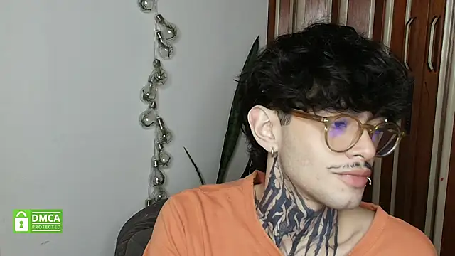 Mihail leroy online show from January 10, 2:18 am