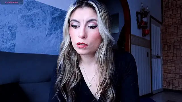 brianna smoke online show from January 14, 6:00 pm