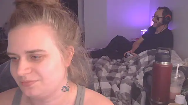 Snapshot of Sexyblonde12344 chatting on November 28, 3:50 am Sexyblonde12344 online show from November 28, 3:50 am