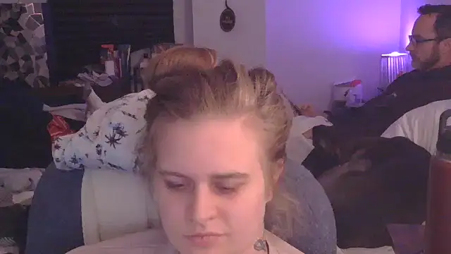 Snapshot of Sexyblonde12344 chatting on October 25, 5:13 pm Sexyblonde12344 online show from October 25, 5:13 pm