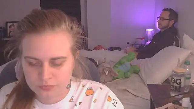 Snapshot of Sexyblonde12344 chatting on November 23, 12:09 am Sexyblonde12344 online show from November 23, 12:09 am