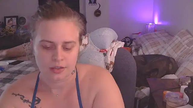 Snapshot of Sexyblonde12344 chatting on October 31, 1:46 am Sexyblonde12344 online show from October 31, 1:46 am