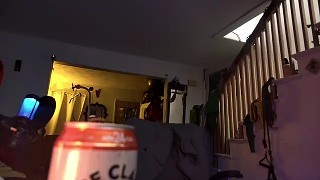 Snapshot of MasterDaddyCool chatting on December 1, 1:39 am MasterDaddyCool online show from December 1, 1:39 am