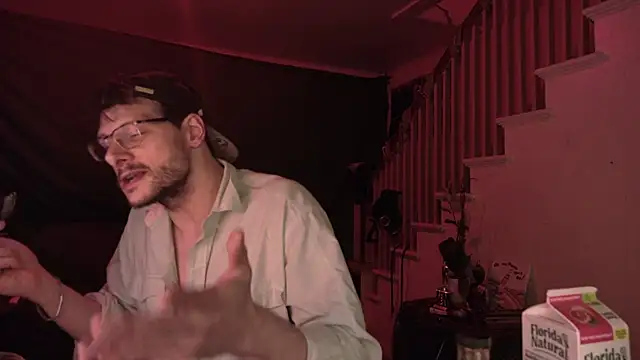 MasterDaddyCool online show from April 19, 3:51 am