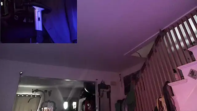 Snapshot of MasterDaddyCool chatting on November 15, 12:31 pm MasterDaddyCool online show from November 15, 12:31 pm