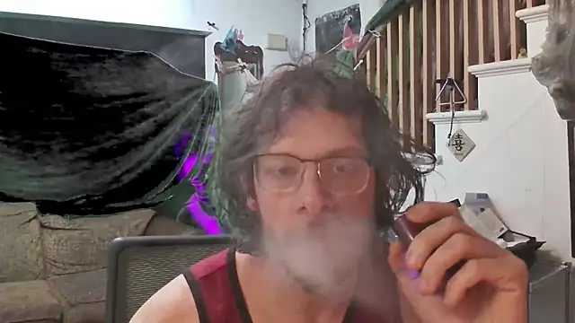 Snapshot of MasterDaddyCool chatting on September 30, 6:41 am MasterDaddyCool online show from September 30, 6:41 am