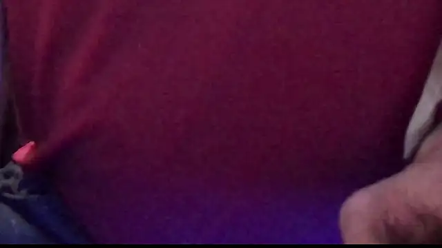 Snapshot of MasterDaddyCool chatting on November 1, 9:58 am MasterDaddyCool online show from November 1, 9:58 am