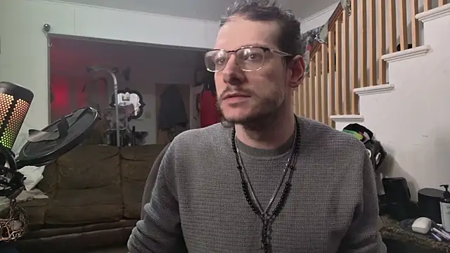 MasterDaddyCool online show from March 7, 9:59 am