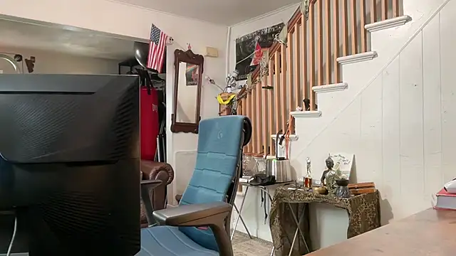 MasterDaddyCool online show from May 27, 9:00 pm