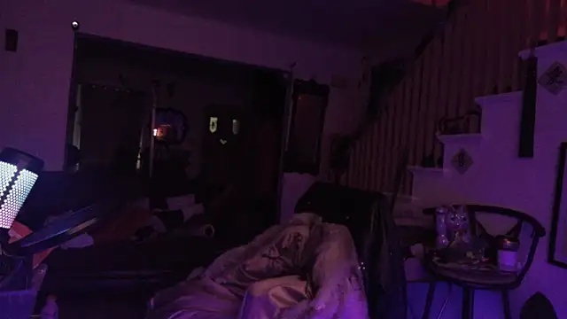 MasterDaddyCool online show from February 5, 7:04 am