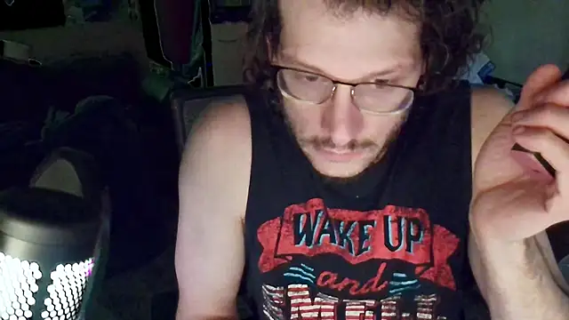 Snapshot of MasterDaddyCool chatting on October 2, 4:05 am MasterDaddyCool online show from October 2, 4:05 am