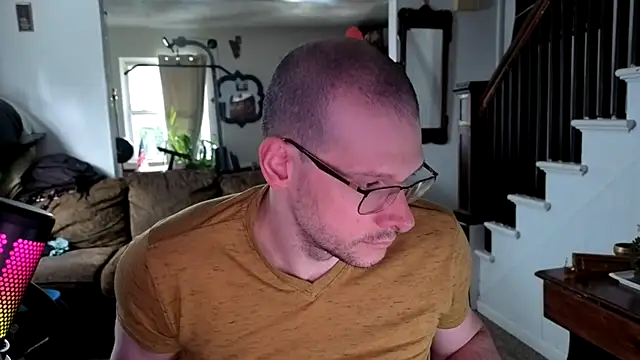 Snapshot of MasterDaddyCool chatting on June 19, 5:41 pm MasterDaddyCool online show from June 19, 5:41 pm