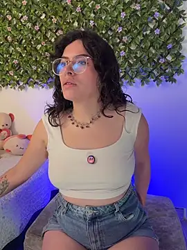 Katheerine online show from December 21, 1:30 am