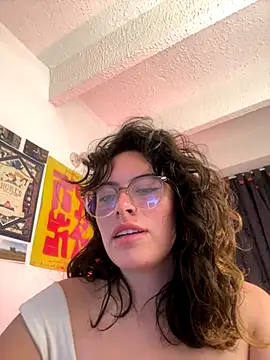 Snapshot of Katheerine chatting on September 25, 1:22 am Katheerine online show from September 25, 1:22 am