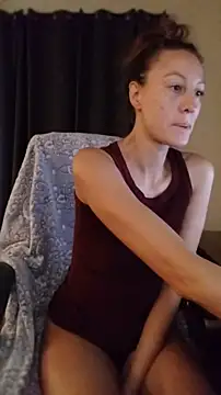 AnneNay online show from April 11, 7:45 am