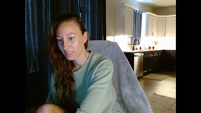 AnneNay online show from March 19, 9:15 pm