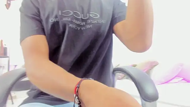 Ricky Owens1 online show from November 23, 2:38 pm